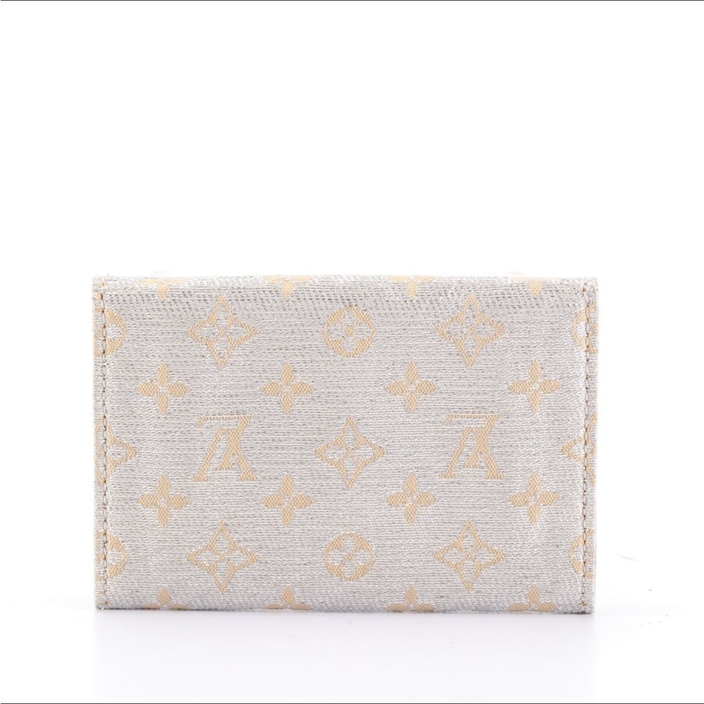 [Louis Vuitton] authentic Gold and Cream Key & Card‎ Holder - Picture 2 of 6